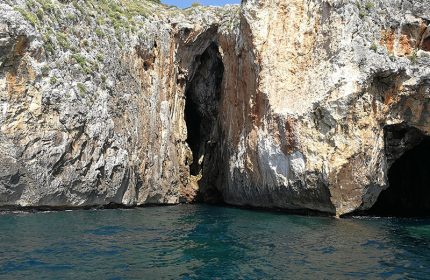 Escursione in barca sul versante Adriatico